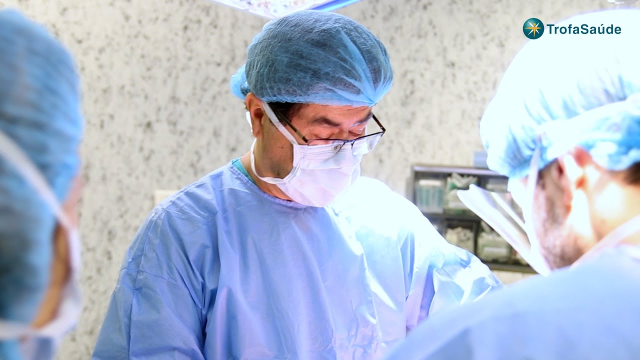 Mamoplastia de Redução: Os três tipos de redução mamária