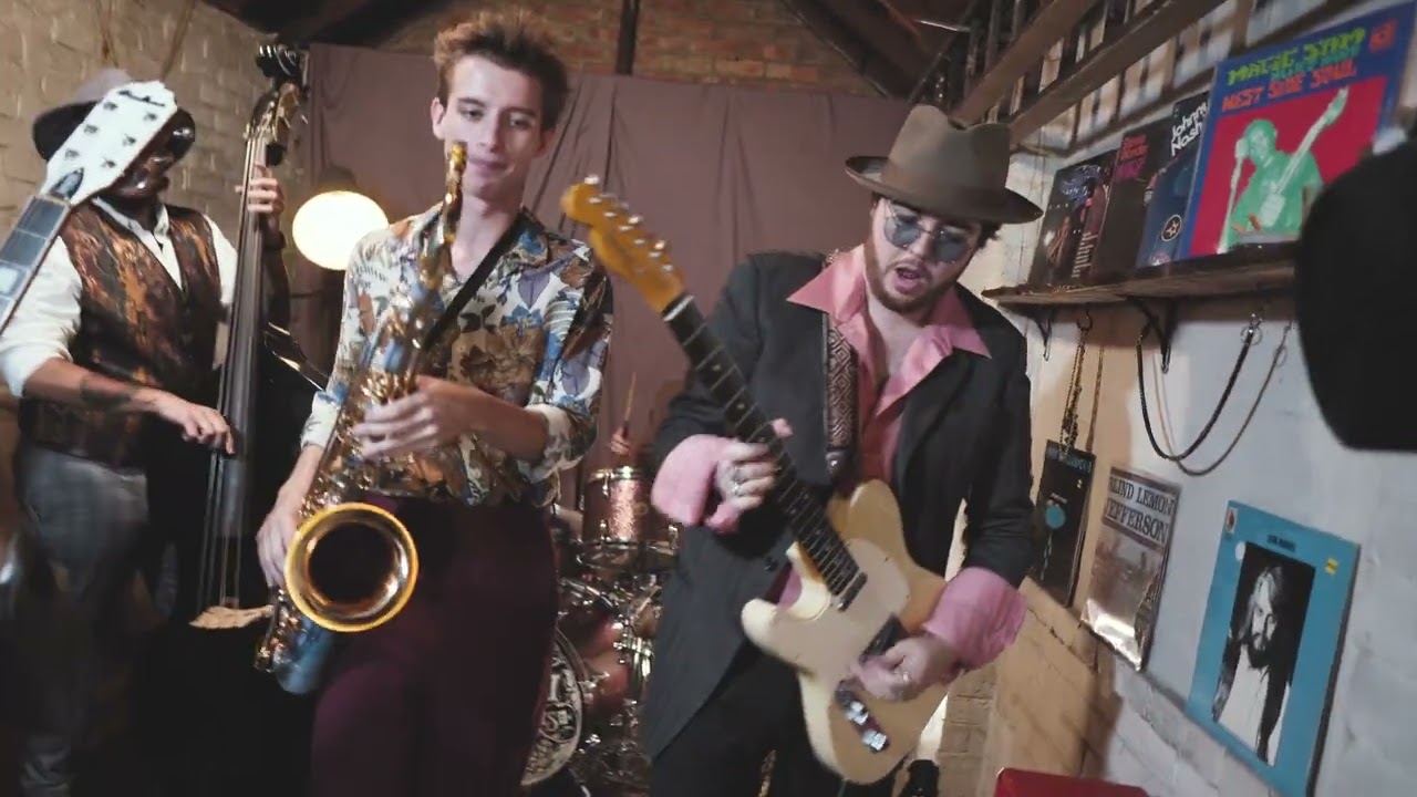 Cover of 'Kiss' by Prince | Blues Cover by The Cinelli Brothers
