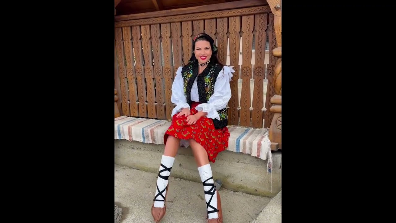 Romanian popular costume 1