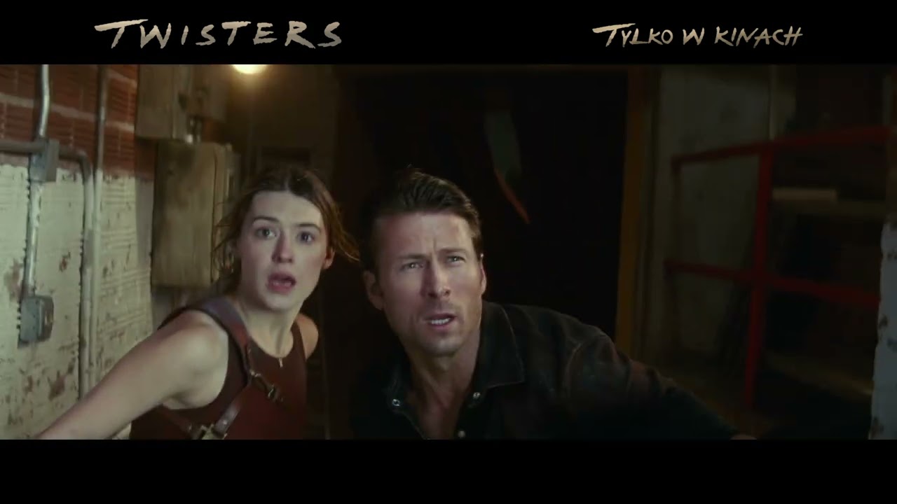 TWISTERS | Door
