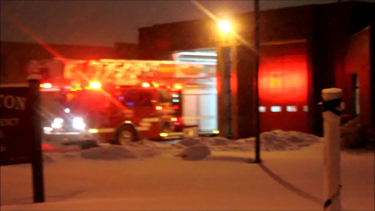 Brampton Fire P204 and A204 responding (LOTS OF Q AND HORN!)