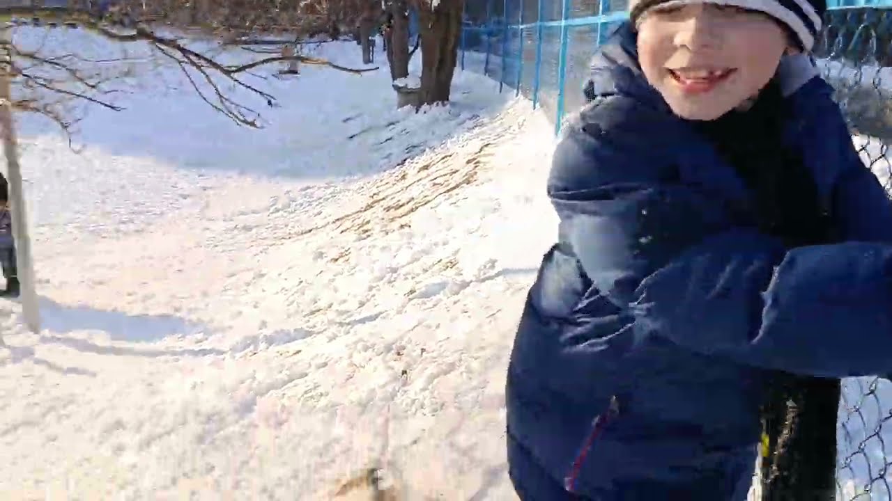 Україна!Зима подорожей частина 42!Я з Данею спускаємося з гори!