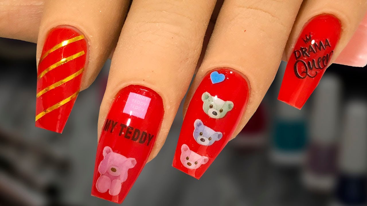 COMO PEGAR STICKERS PARA LAS UÑAS FACIL Y QUE DUREN MAS TIEMPO