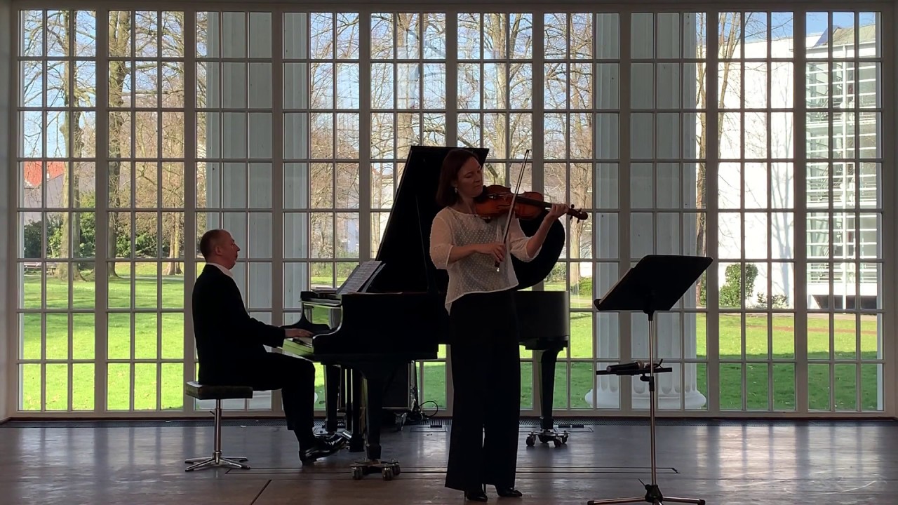 Staatsbad Orchester Bad Oeynhausen spielt Großmütterchen