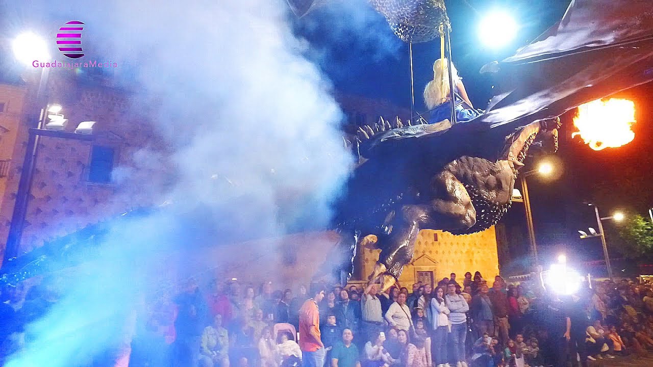 DESFILE DE CARROZAS GUADALAJARA 2017
