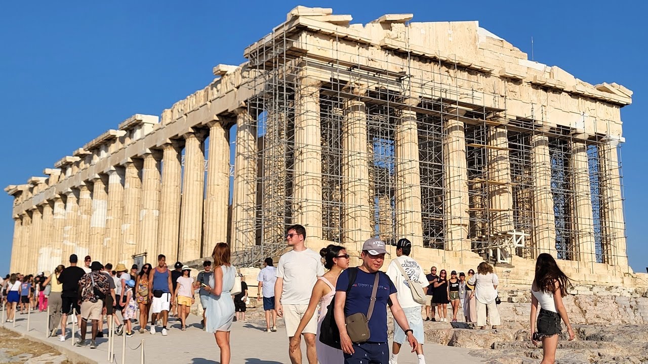 Athens, Greece - Cholo Beriye Pori