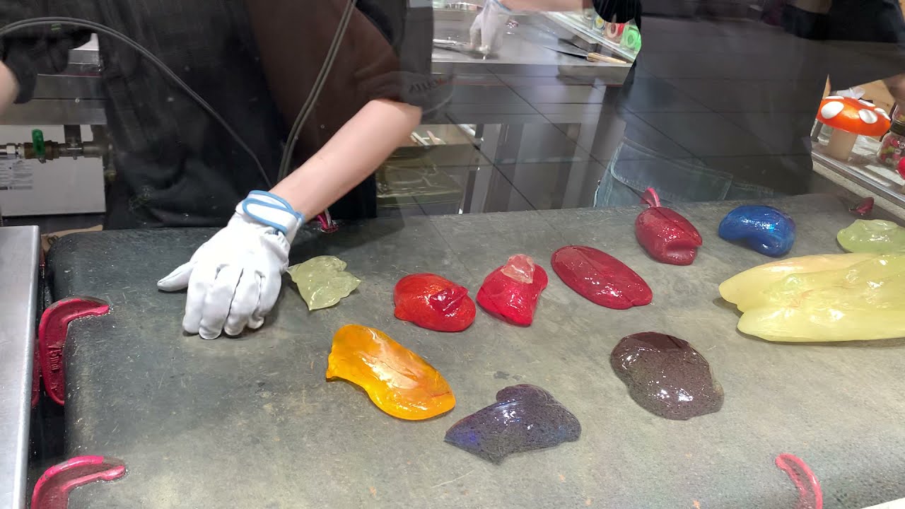[Папа пузырь] Как сделать гигантскую конфету Узумаки со вкусом манго [НАРУТО]