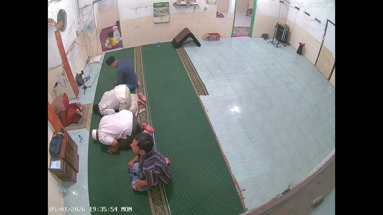 5 Januari 2026 sholat isya'