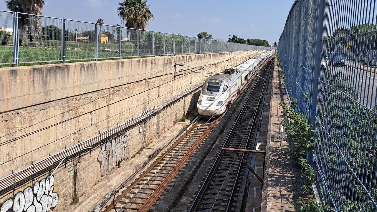 Renfe Valencia: Entrada y Salida túnel de València-Cabanyal