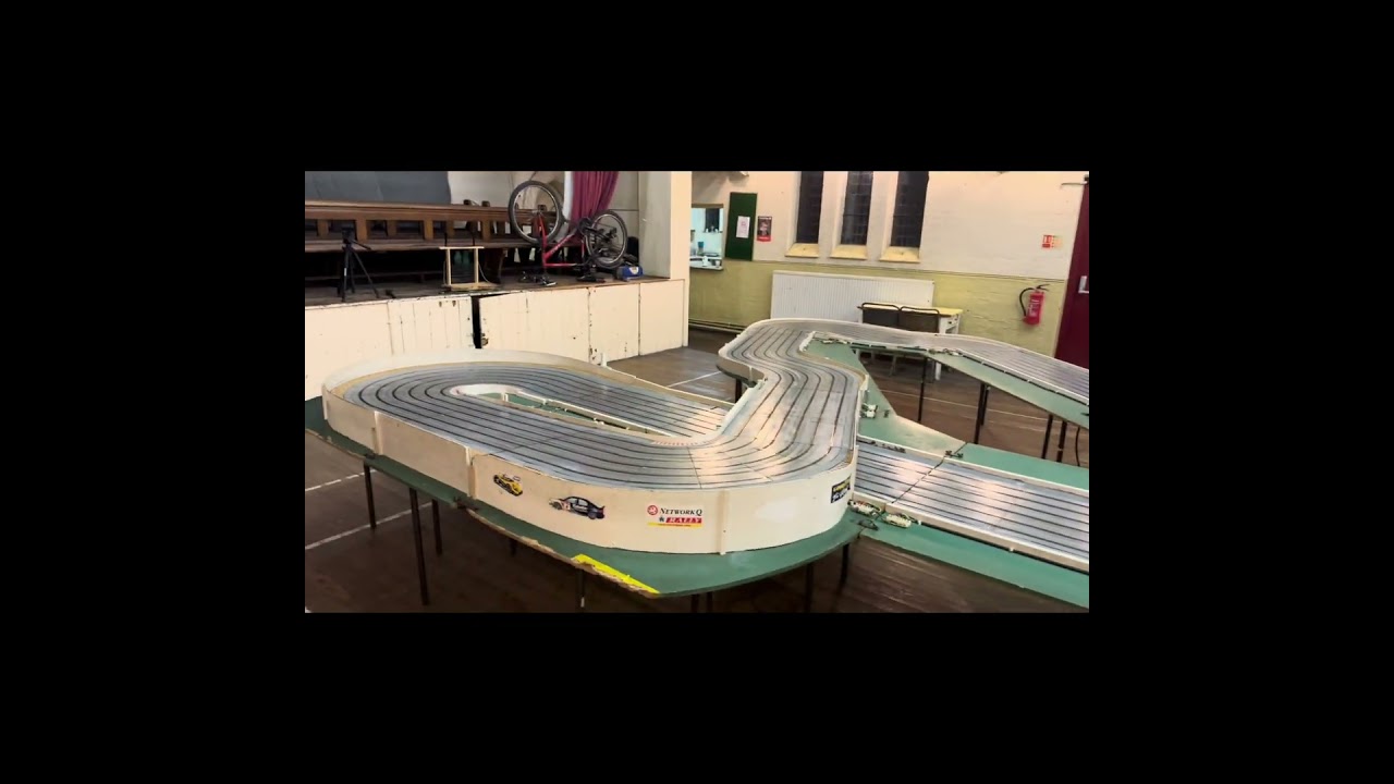 MotorV8 is starting small real small 1/32 car small at the London Scalextric club