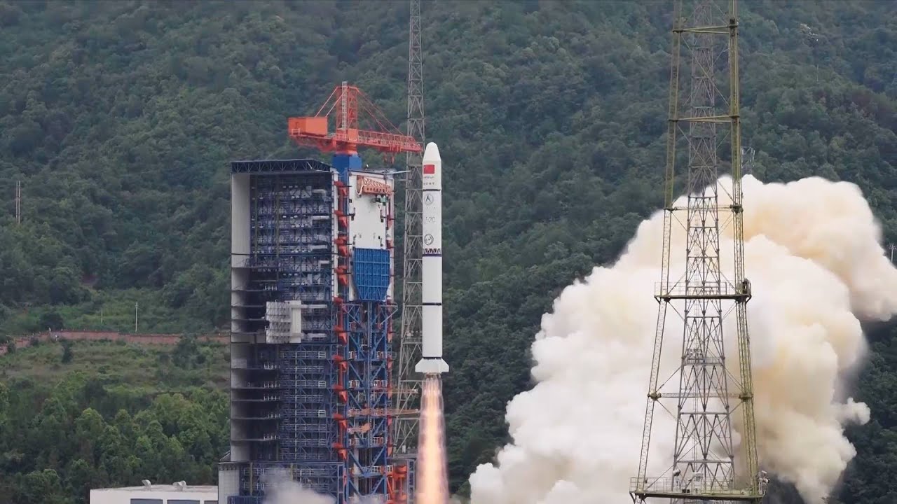GLOBALink | China launches nine Geely-01 satellites