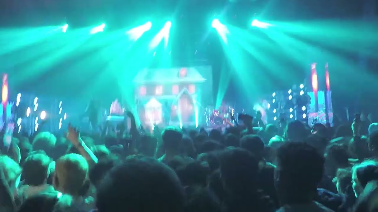 DILLOM - RILI RILI - Vivo @ Auditorio &Aacute;ngel Bustelo - Mendoza, Argentina 2022