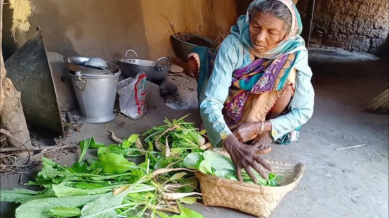what type food eating india poor people || rural community cooking and eating show