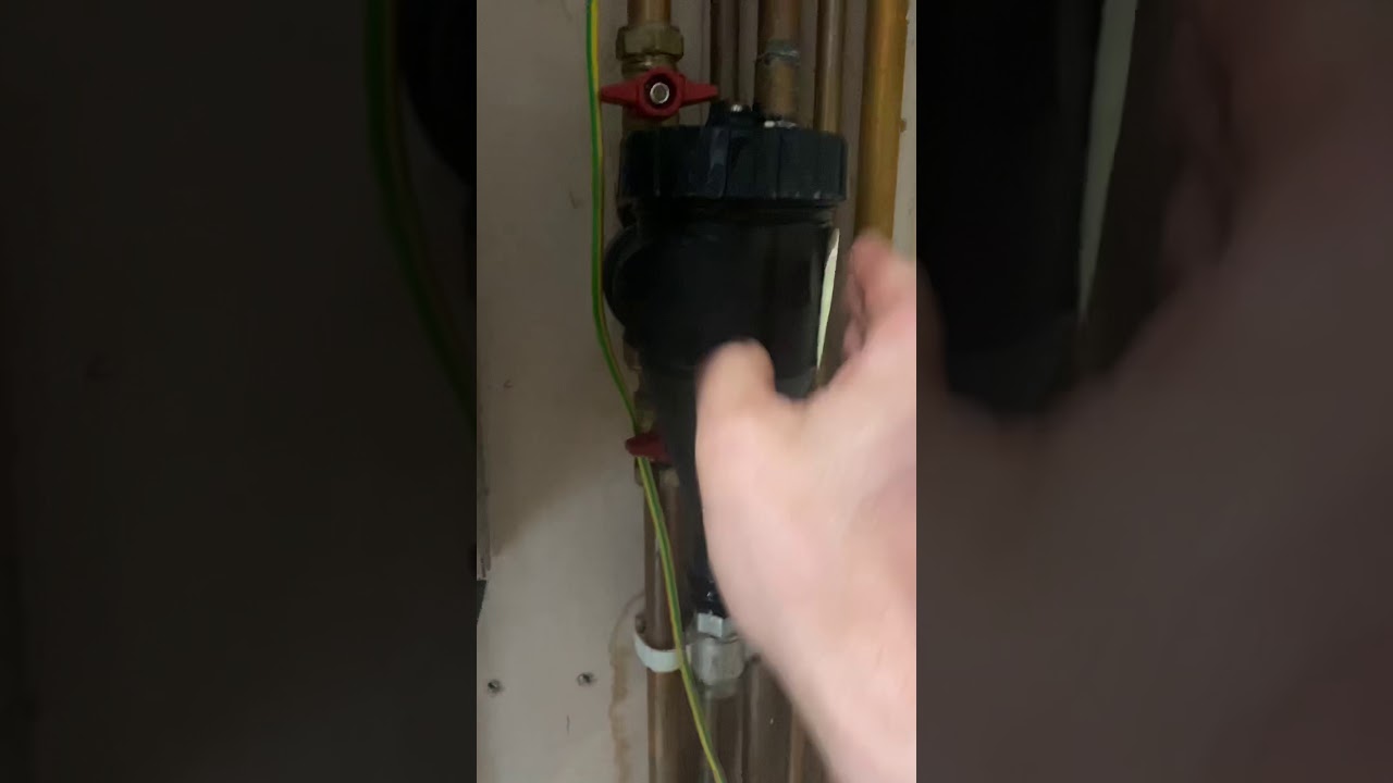 как добавить очиститель в систему центрального отопления Fernox TF1