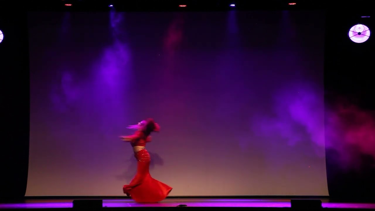 Susana Amira,  Bellydance Evolution Pre-Show.