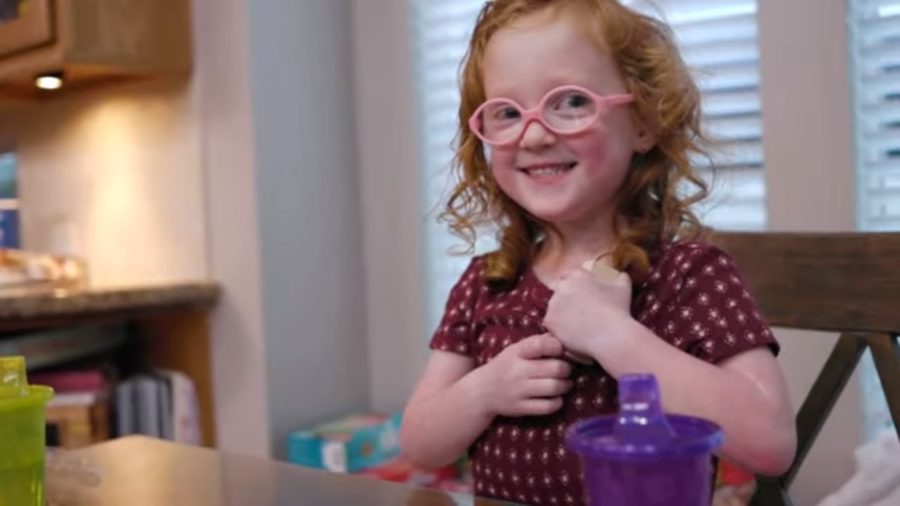 Unseen Outdaughtered Quarantine Vlogs: Jenga and planting flowers with mommy