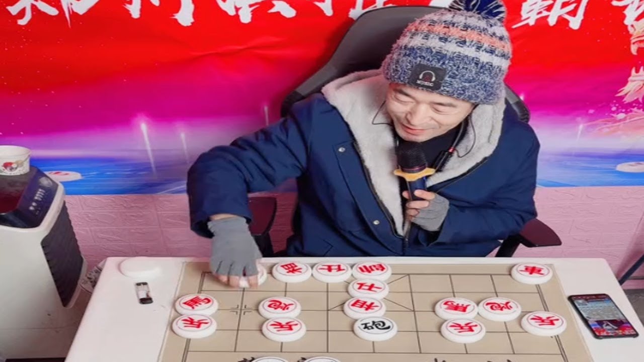 街头公园象棋摆棋现场，真实输赢对战直播