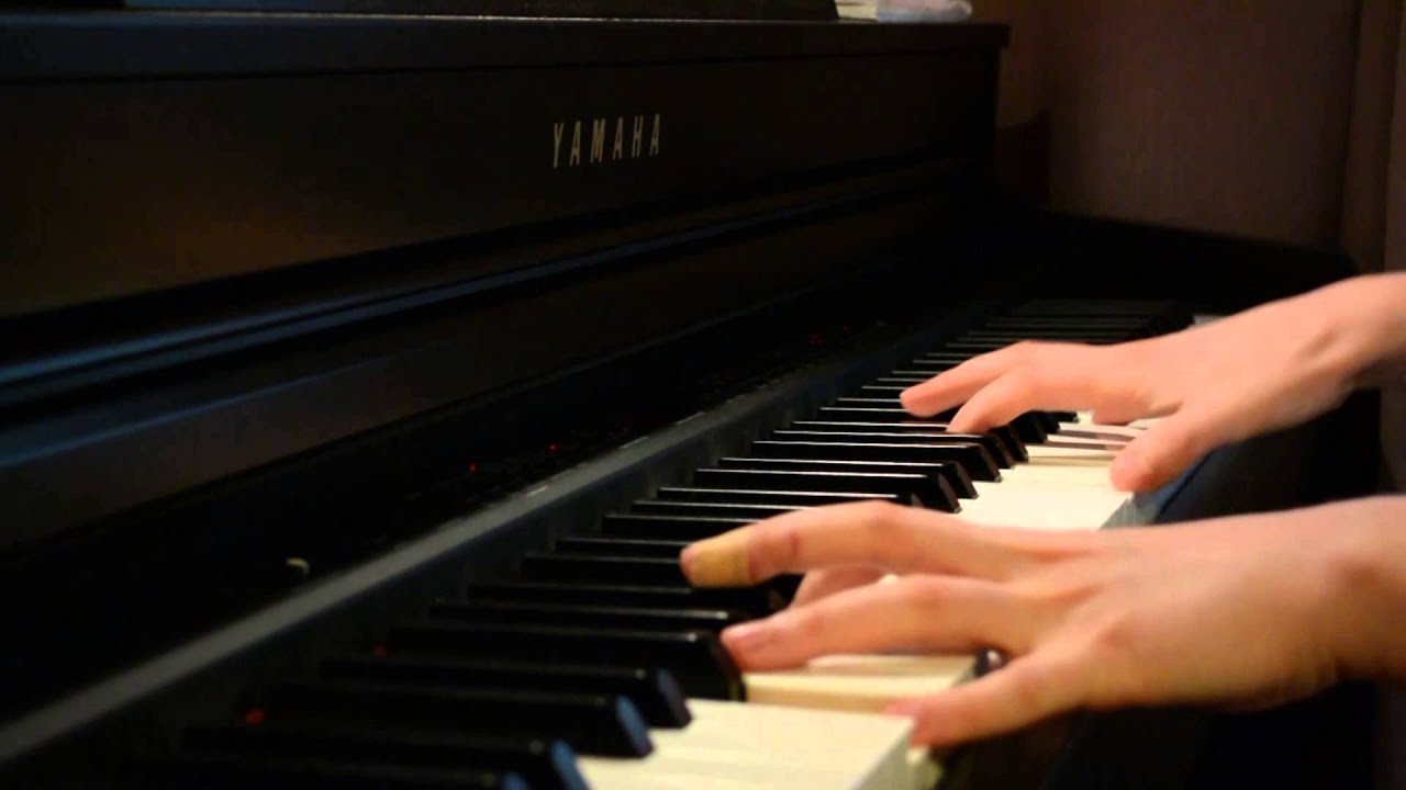 Can't Help Falling In Love With You - piano
