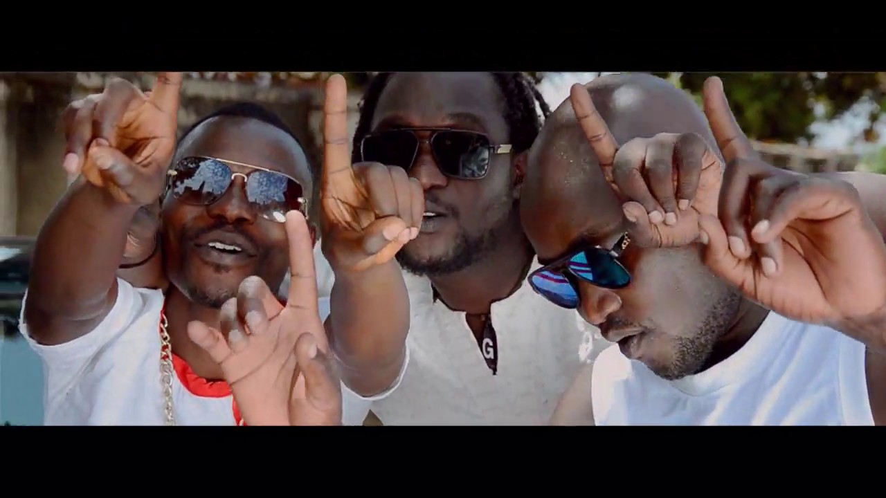 Ama Di Woro {Official Video 2017} By King Weeda ft Ginuham & Ratis Solo.