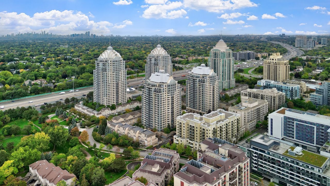 Luxury Downsizing: The Best Penthouse in North York? | 8 Rean Dr UPH02 |