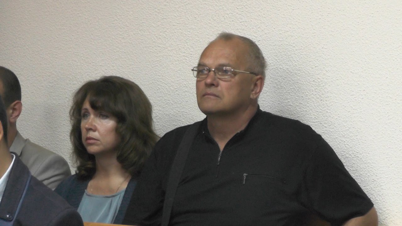 Родители певицы МакSим выступили против сноса их дома в Салмачах