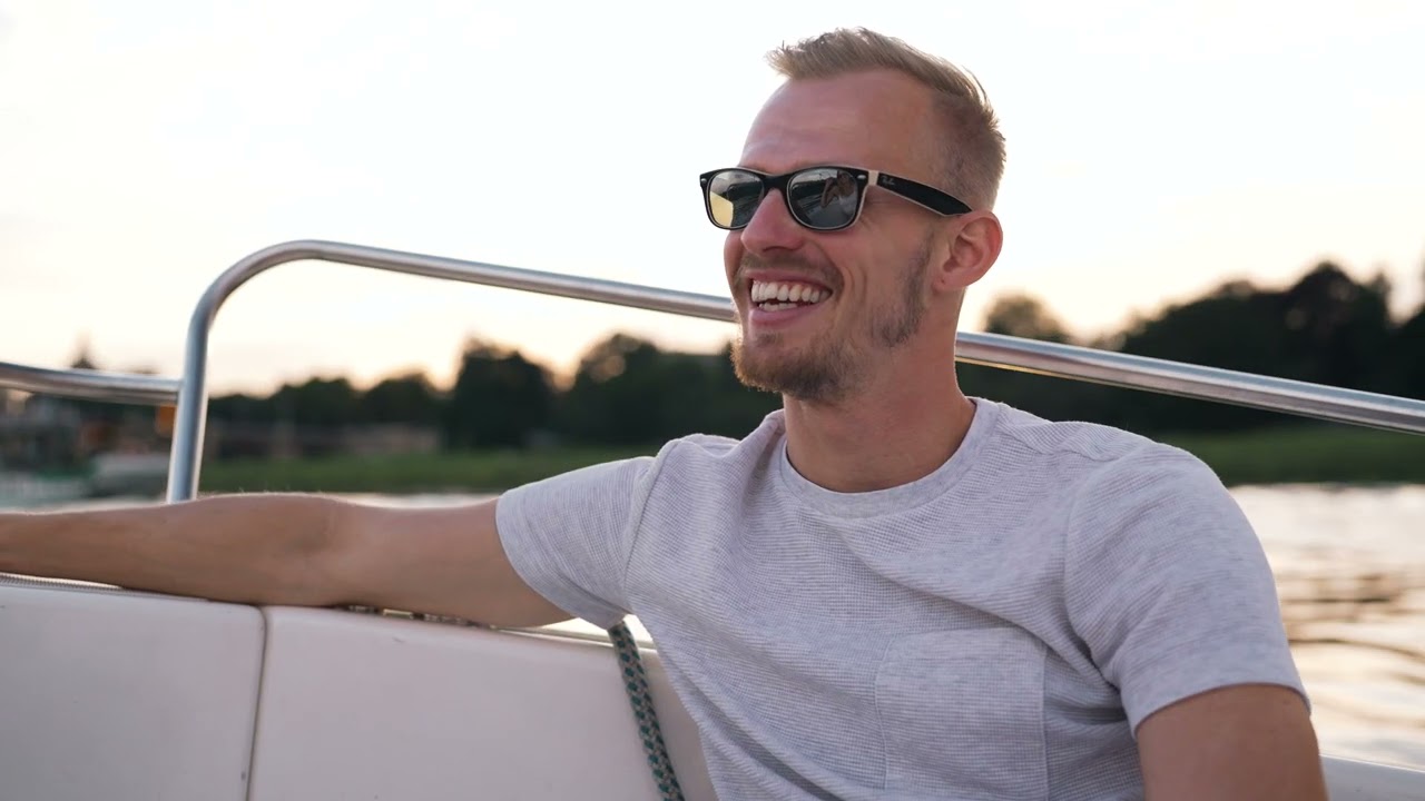 Andy LaToggo feat. Ian Gorgeous - Stay With Me For A While (Video by Saxomedia)