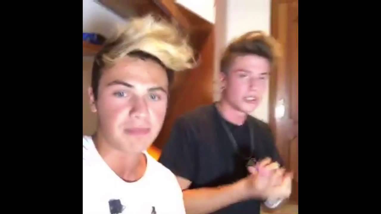 Benji&Fede - Live Facebook Pt.1 (03/09/15)