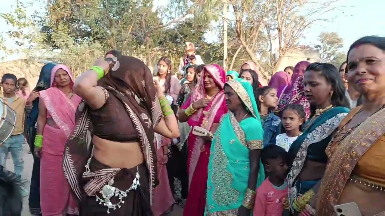 टिप टिप बरसा पानी 
