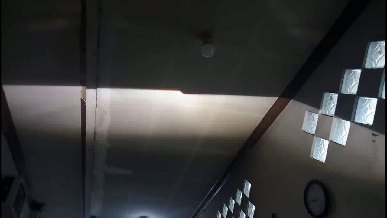 Perbedaan Output sinar HID pake projector Dan reflektor