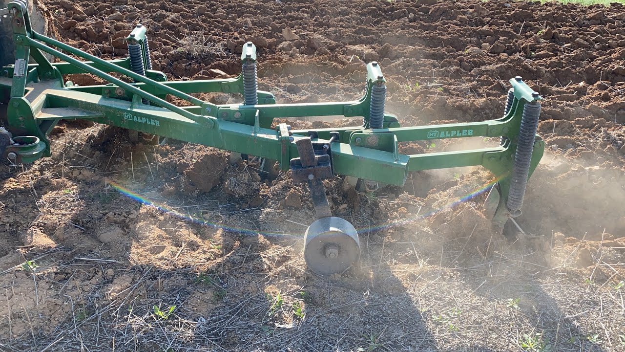 ESKİ NESİL ALPLER YAYLI PULLUK MASSEY FERGUSON 3.085 D