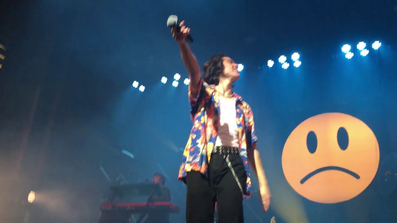 idle town  - conan gray | comfort crowd tour | atlanta, georgia 11-19-2019