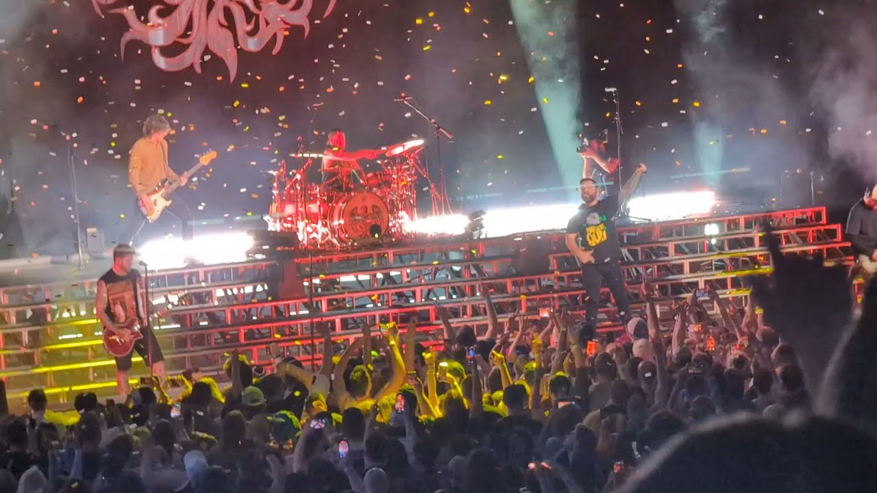 A Day to Remember - Live @ Michigan Lottery Amphitheatre, Sterling Heights, MI 06-14-2024 Crappy Cut