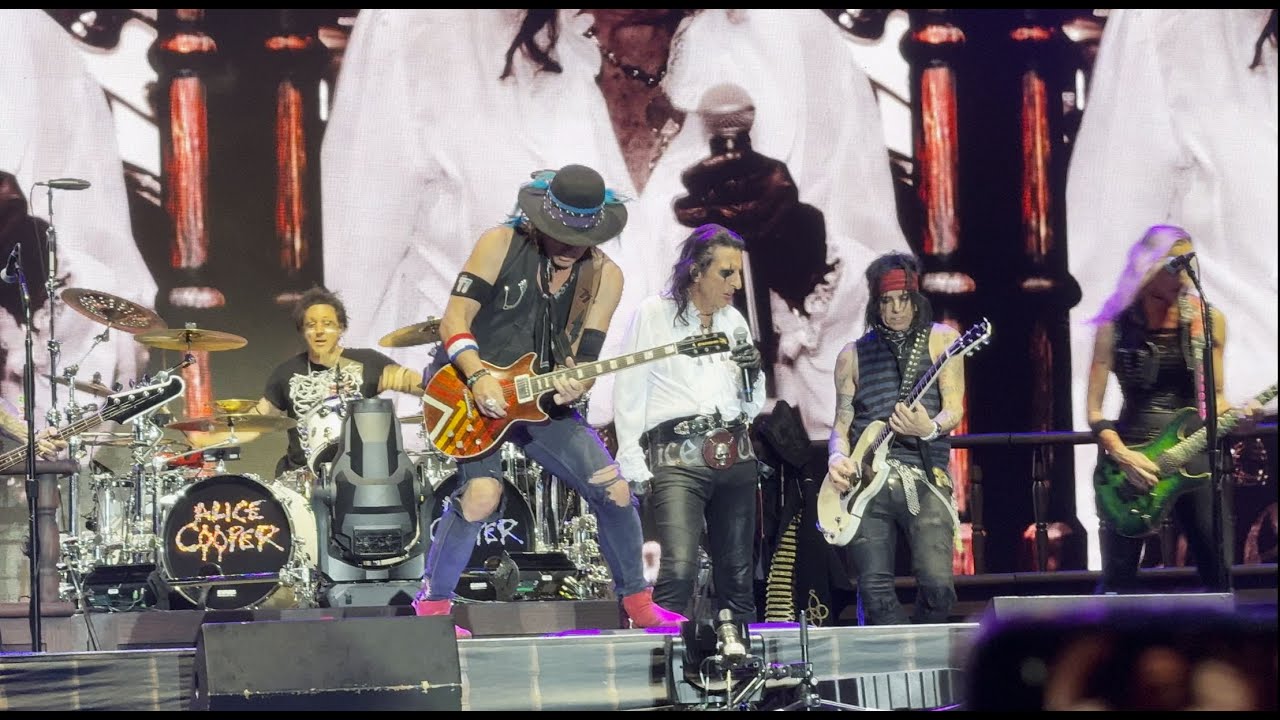 Alice Cooper - Paranoid - 26.07.2025 - BOBfest Mönchengladbach SparkassenPark - R.I.P. Ozzy