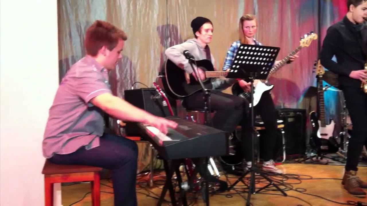 Robert Wells, Nut Rocker (Pjotr Tjajkovskij, Nut Cracker) - Full Band cover