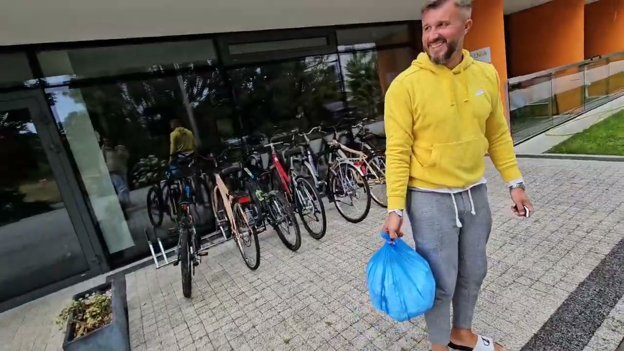 Wychodzimy więc zaczęło znowu padać - Jastrzębia Góra
