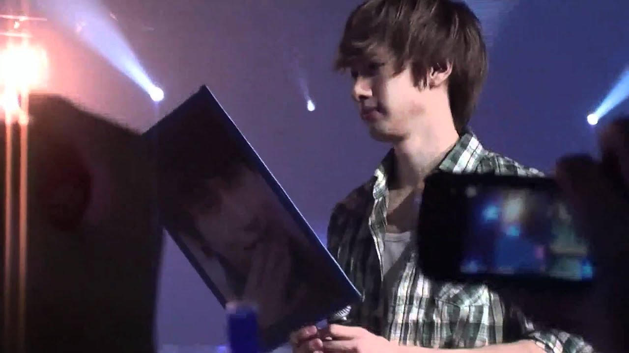 [110116] Eunhyuk focus-Cute moment-SS3 Bangkok