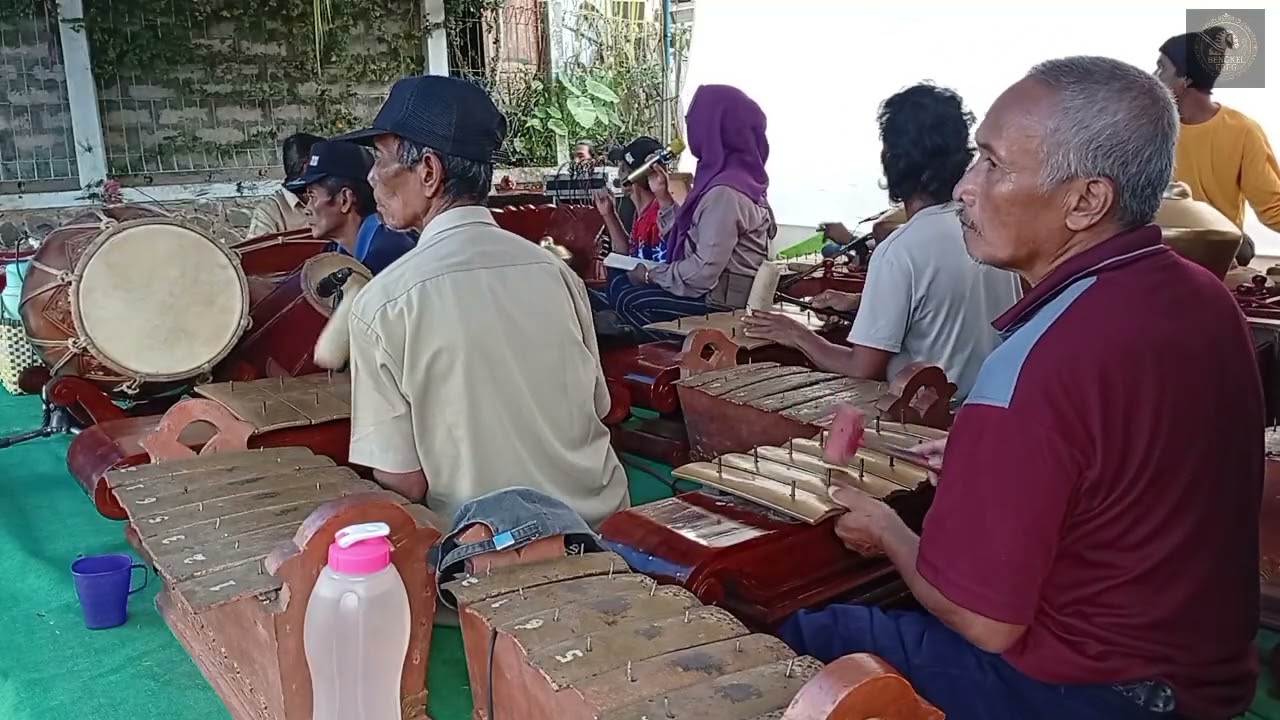 Gending Jawa banyumasan gawe ati bungah LAN rileks