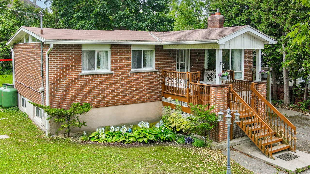99 Bowen Road - Washburn Island, Ontario