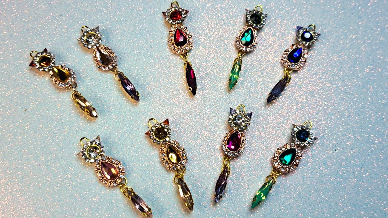 UV Resin & Gemstone Kitten Pendants - Cute Halloween Crafting 🎃 - Made with nail art supplies 💅