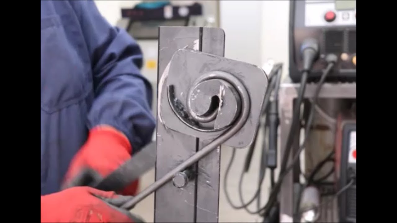 Cancello in ferro a 2 ante Fai Da Te  Do-it-yourself iron gate with 2 doors