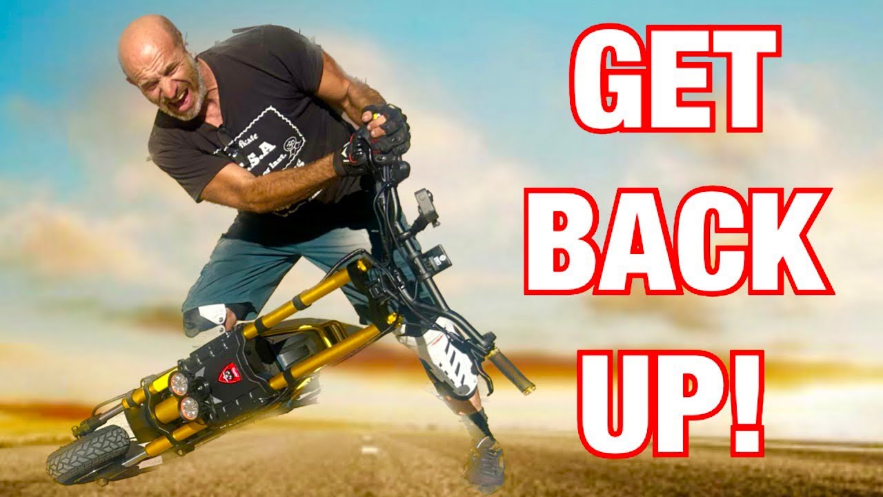 53 year old 🥺 electric scooter Doordash driver down!  High speed delivery Kaabo Mantis King GT
