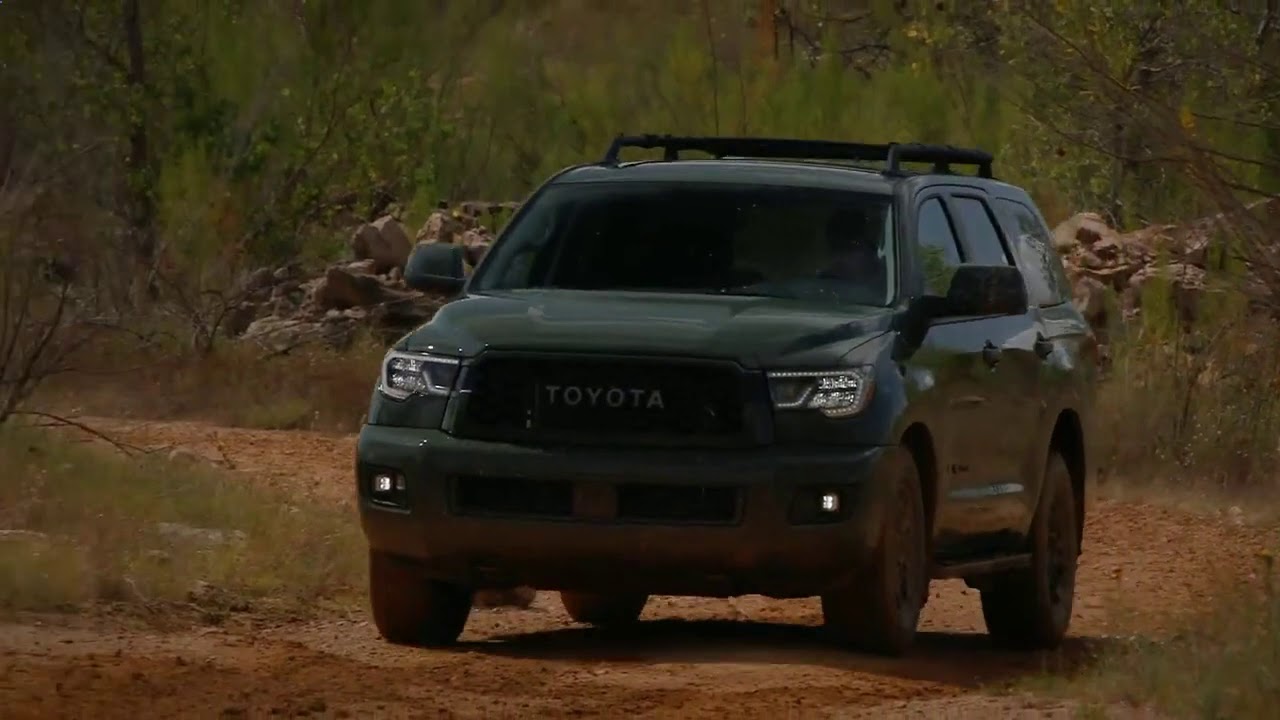 Армейская зеленая Toyota Sequoia TRD Pro 2020