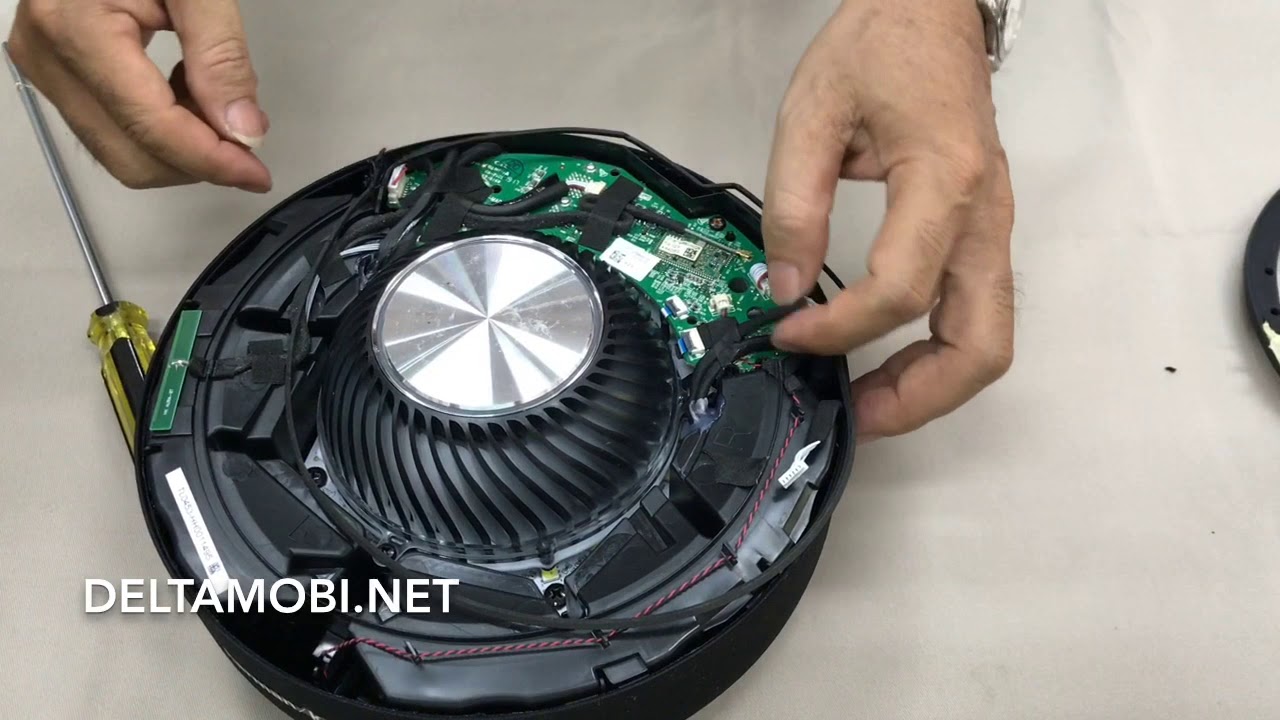 Teardown Harman Kardon Aura2