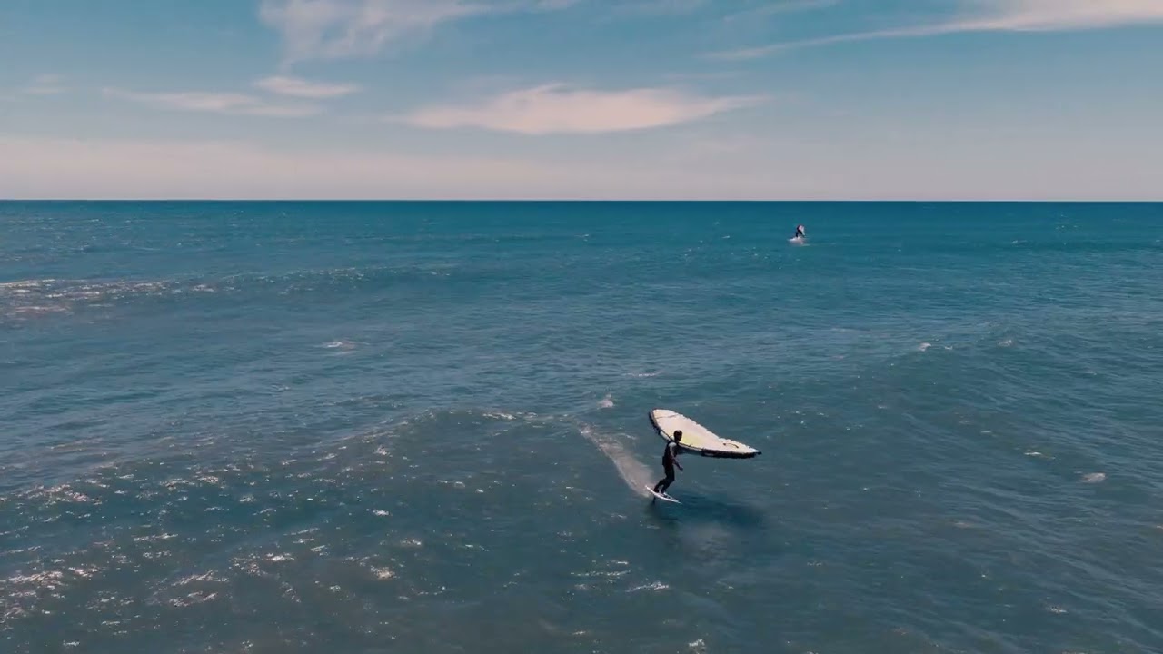 100 Days of Foiling - Day 51 Ben, Elena, Pauly and JDAWG foil the Coast