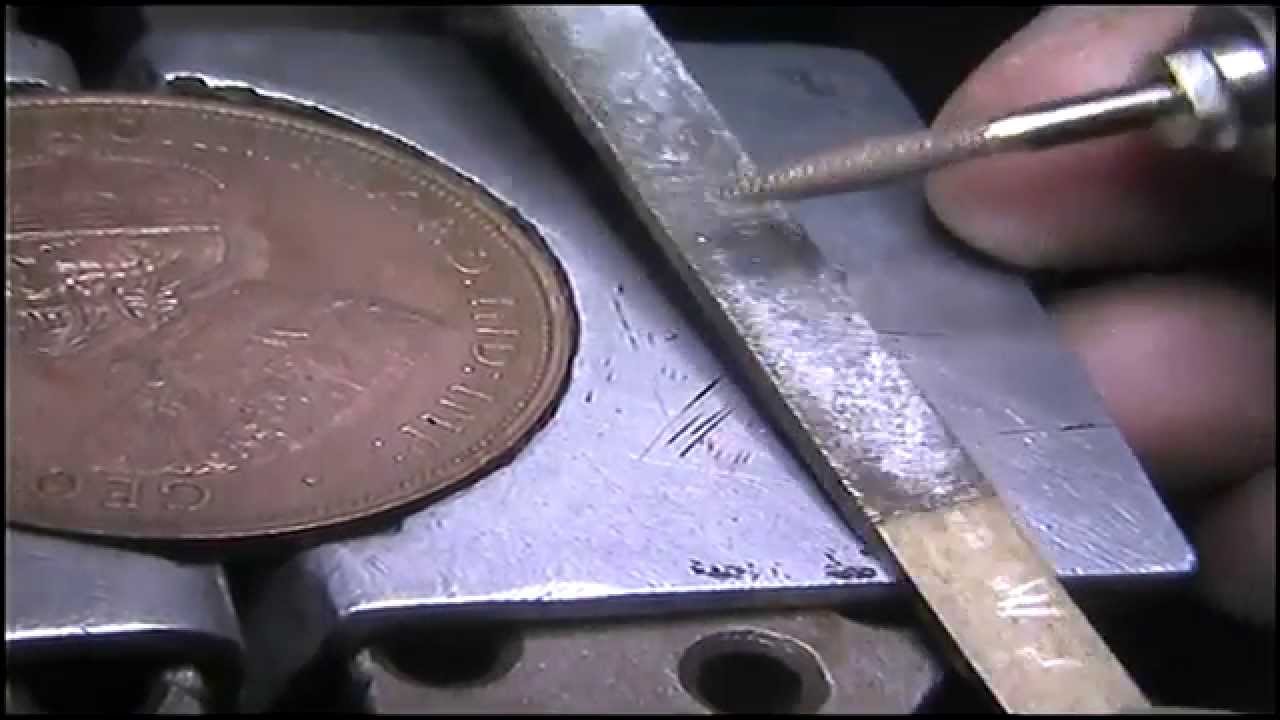 Carving Technique Explained Using Dremel Diamond Grinding Burs