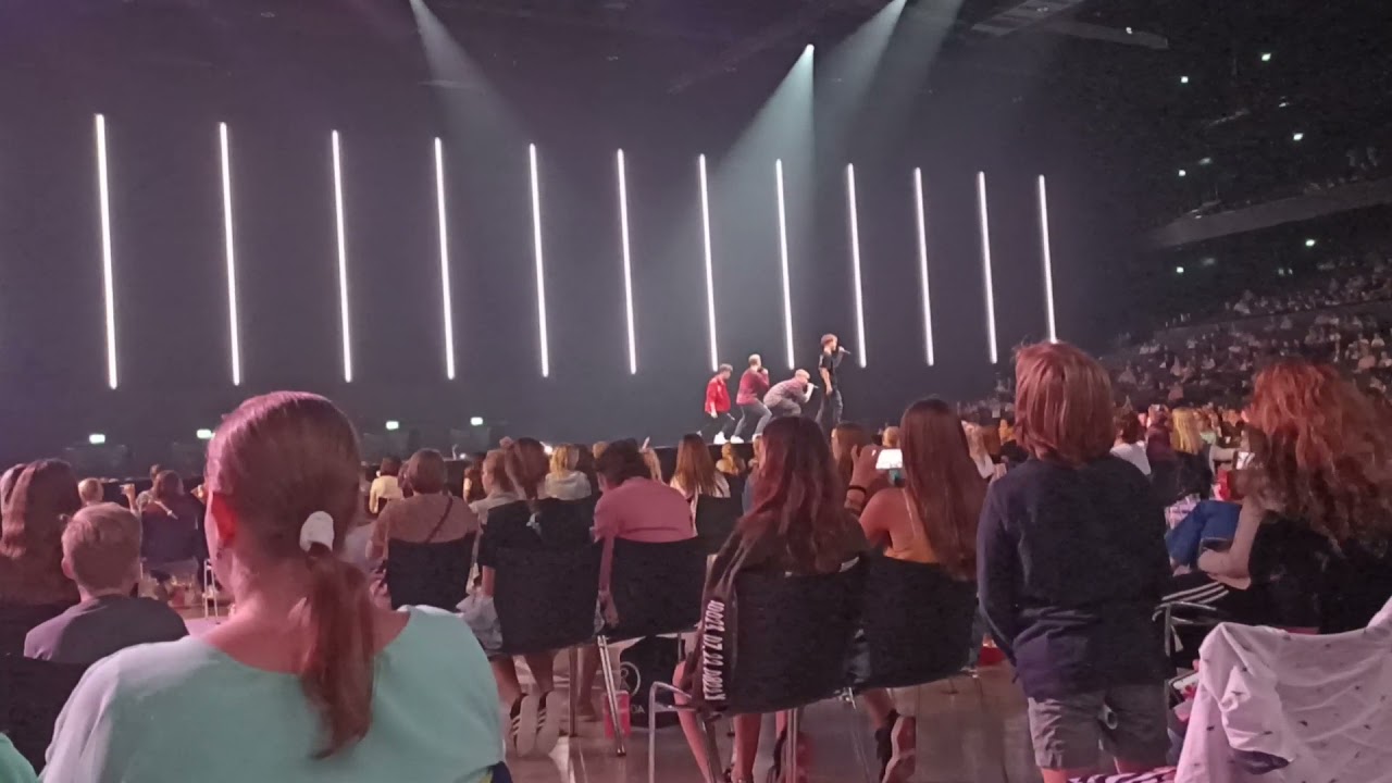 fource in Ahoy rtm stage medelijk mogelijk gemaakt door    EGOCOMPANY