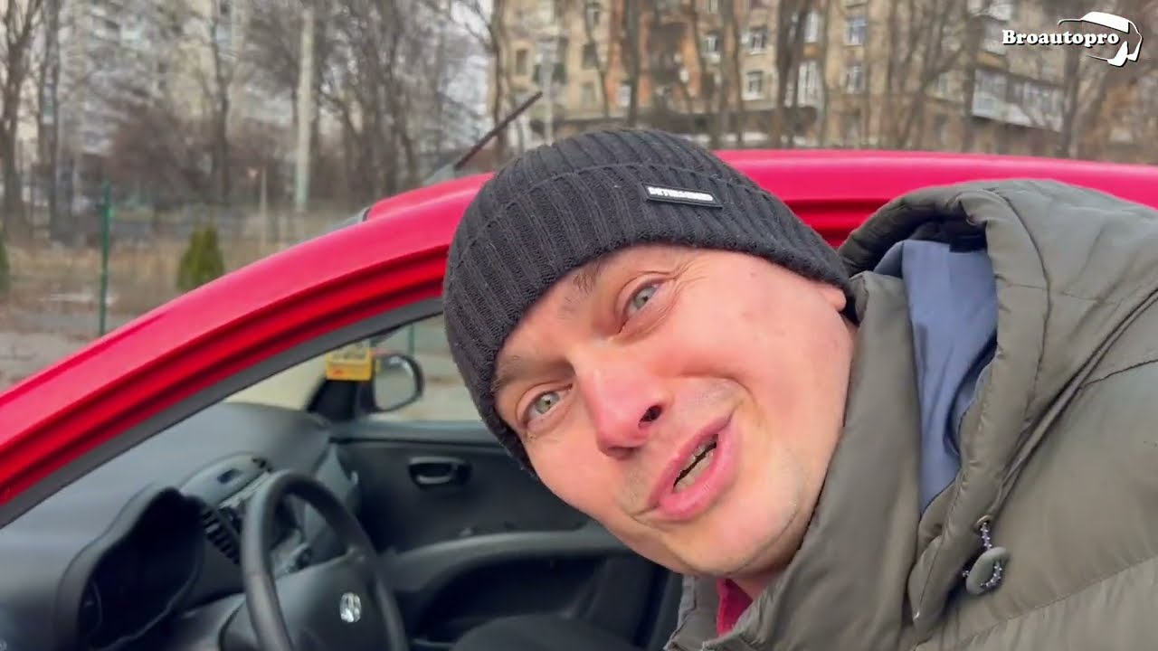 Hyundai i10 дерзкий и неудержимый )