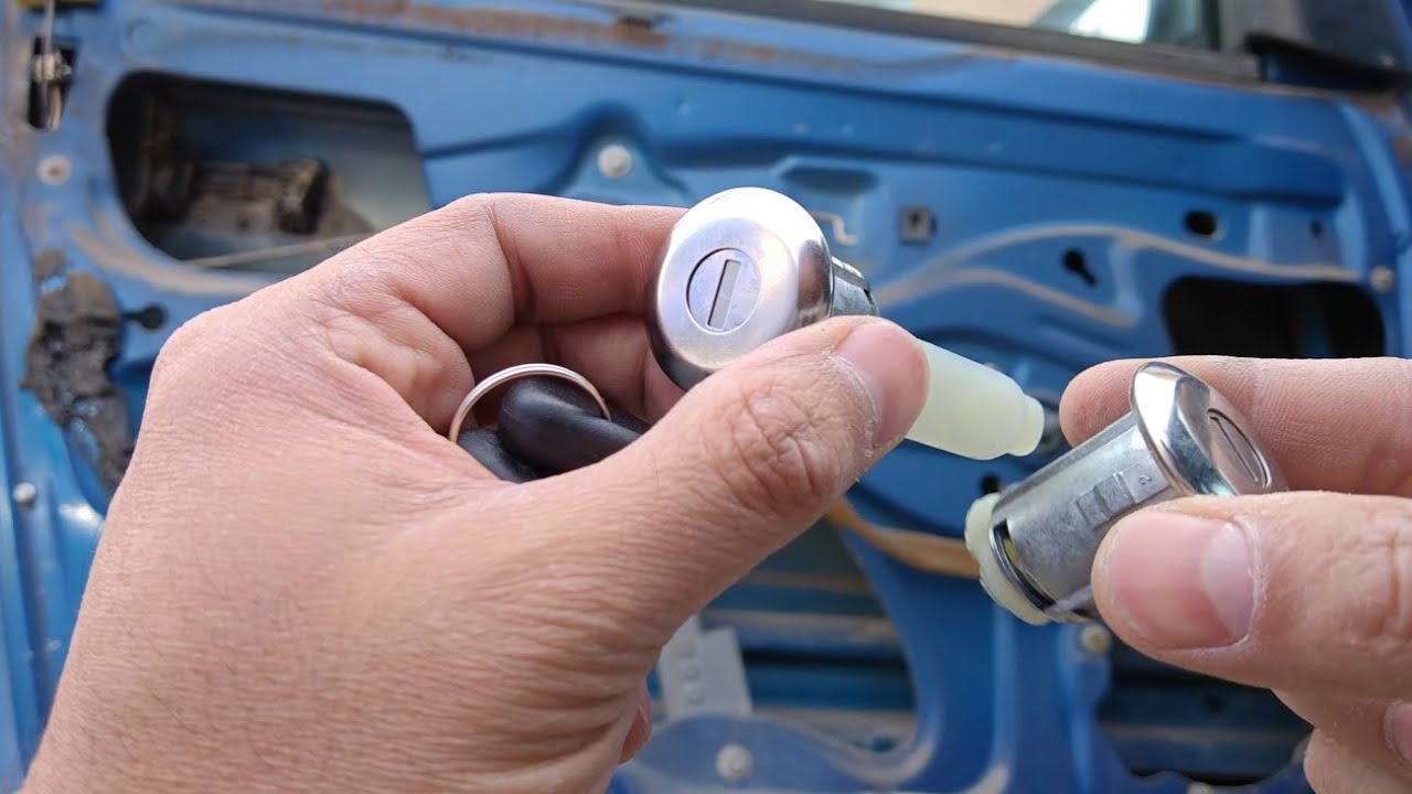 Como Cambiar la Cerradura o Chapa de Puerta en tu Auto Fácilmente