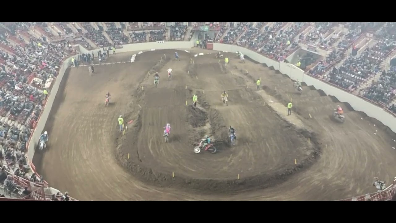 Motorama dirt bike racing comment down below which one will win 