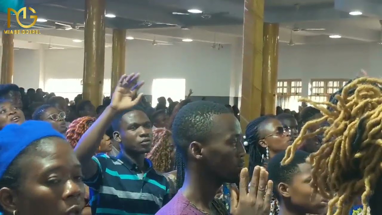 Blessing : Extrait de prestation à AMETAKPOLA EXPÉRIENCE 23 de @MawutoTetey
